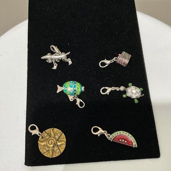 CHICO'S Charms: 6 attachable clip-ons for any bracelet or necklace - Picture 2 of 2
